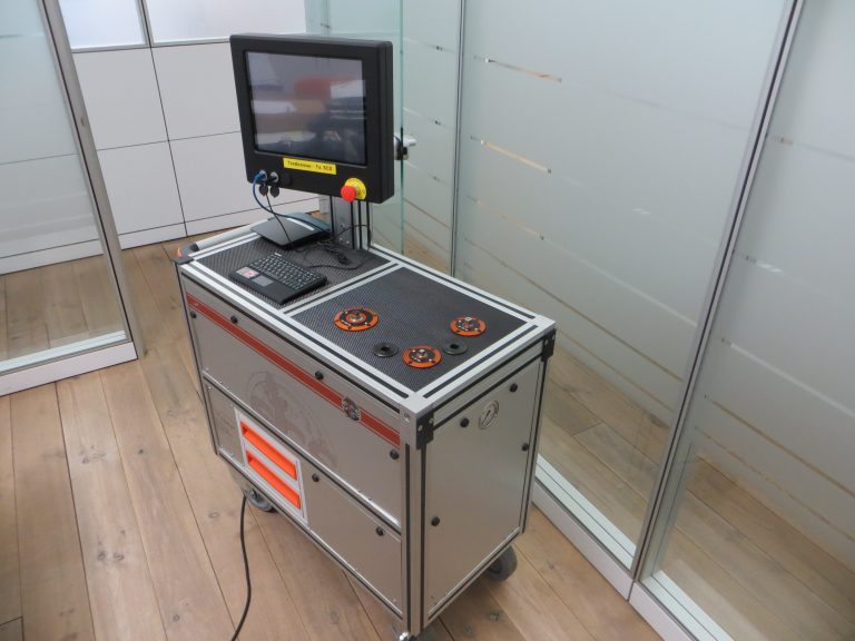 Patent pending. FTY Dynamic Test Bench: Improved Braking System